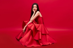 Lâm Bích Tuyền thực hiện bộ ảnh 