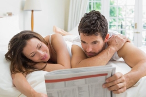 Cách để có mối quan hệ khăng khít với bạn đời trong 'chuyện ấy'