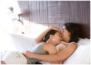 Đàn ông tuyệt đối đừng hôn lên 2 chỗ này trên cơ thể phụ nữ khi gần gũi