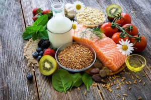 Chế độ ăn uống nào hỗ trợ giảm nguy cơ mắc ung thư buồng trứng?