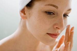 Cách chống lão hóa da cho phụ nữ tuổi trung niên