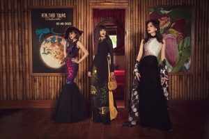 NTK Đinh Văn Thơ cho ra mắt bộ ảnh thời trang 'Trăng là...'