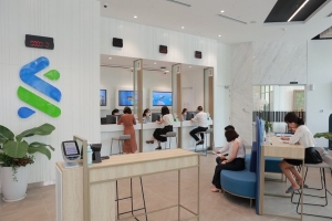 Standard Chartered Việt Nam được vinh danh là ngân hàng tốt nhất 