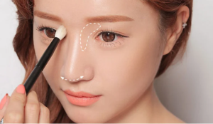 Tips trang điểm để sở hữu đôi mắt to tròn, long lanh