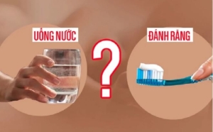 Buổi sáng ngủ dậy nên đánh răng hay uống nước đầu tiên?
