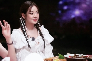 Chi Pu sẽ tham gia làm khách mời tại Hello Saturday - gameshow nổi tiếng của Trung Quốc