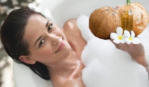 Công dụng làm đẹp từ đầu đến chân của dầu dừa