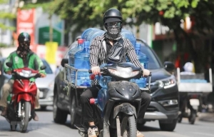Dự báo thời tiết ngày 23/9/2023: Miền Bắc vẫn nắng nóng mạnh, Nam Bộ mưa triền miên