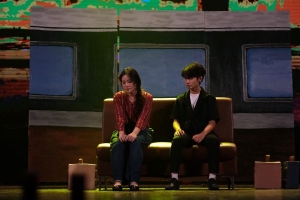 Vở kịch “Khi trời nổi gió” của học sinh trường THPT Chuyên Hà Nội - Amsterdam