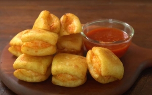 Thực đơn hàng ngày: Khoai tây kẹp tôm chiên