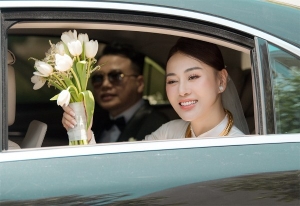 Phương Oanh mang thai đôi nên phải hoãn đám cưới