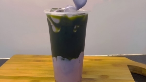 Thực đơn hàng ngày: Rau má mix khoai môn