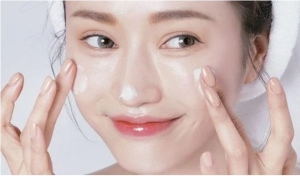 Cách pha nước chanh mật ong uống trước khi ngủ giúp thanh lọc cơ thể