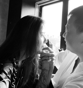 Nam Em chính thức công khai việc đang hẹn hò và hé lộ về lễ ăn hỏi