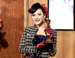 Thái Nhã Vân: 'Tôi học được nhiều điều khi vừa kinh doanh, vừa làm nghệ thuật'