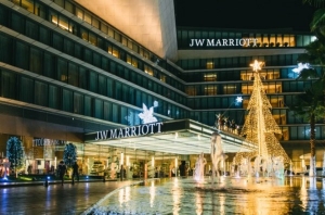 Mùa lễ hội ấm áp tại khách sạn JW Marriott Hanoi