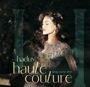 Thuỳ Anh diện váy dạ hội của NTK Hà Duy