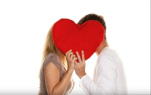 Hôn nhiều hơn để hạnh phúc và khỏe mạnh hơn mỗi ngày