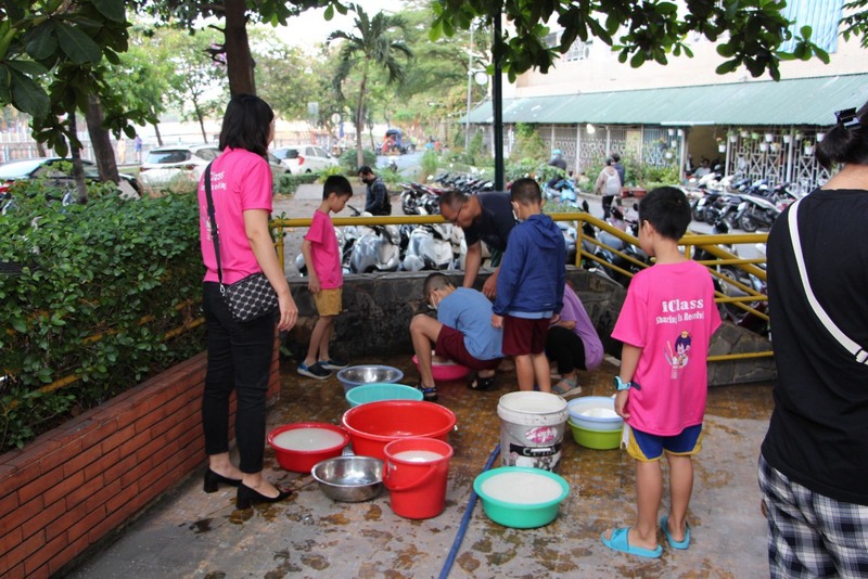 bánh chưng yêu thương, iclass