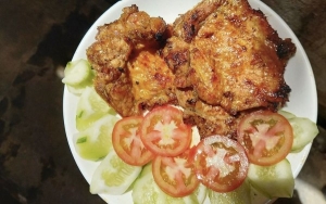 Thực đơn hàng ngày: Sườn nướng mật ong