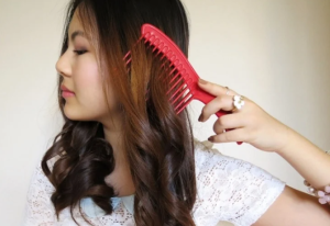 Giữ nếp tóc uốn bền đẹp, bóng mượt sau khi tạo kiểu. 6 thói quen cơ bản.