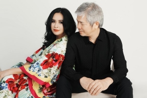 2 ca sĩ có cuộc sống hôn nhân hạnh phúc viên mãn bên chồng là bác sĩ