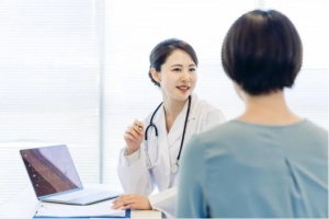 Dấu hiệu cảnh báo lạc nội mạc tử cung cần đi khám