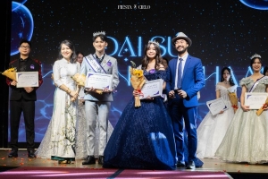 Hòa mình cùng không khí sôi động tại Đêm Chung kết Đại sứ Chuyên Sư phạm