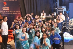 'Liều thuốc' xoa dịu tâm hồn được chuẩn bị cho Liveshow Hát 2024 - Trung Khúc