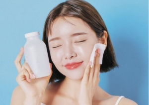 Chăm sóc da nhạy cảm mùa hè