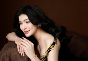 Lily Chen khoe dáng thon, gợi cảm trong bộ ánh mới