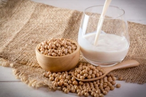 Đậu nành rất tốt cho chị em tuổi mãn kinh