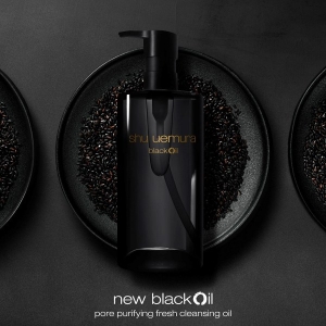 shu uemura ra mắt dầu tẩy trang blackOil