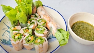 Thực đơn hàng ngày: Gỏi cuốn kiểu Thái 