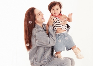 Bảo Anh khoe bộ ảnh đáng yêu bên con gái Misumi