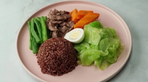 Cách ăn cơm mà không lo tăng đường huyết