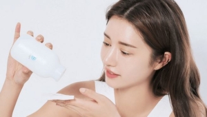 Mẹo chăm sóc da và tóc bằng nước hoa hồng