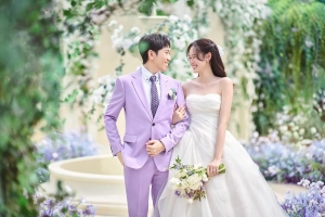 Anh Đức và Anh Phạm khoe khoảnh khắc hạnh phúc, ngọt ngào khi chụp ảnh cưới