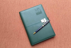 Gợi ý quà tặng 20/10 dành cho sếp, đồng nghiệp, khách hàng, đối tác