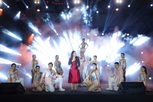 Vạn Nguyễn với “Đại lộ” live Concert - Dòng chảy âm nhạc hội nhập