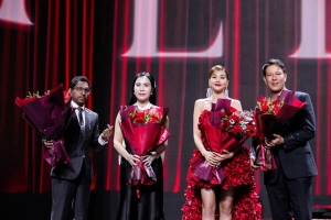 Elise ra mắt 3 bộ sưu tập