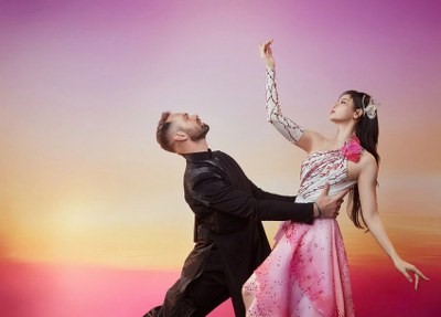 Trương Quỳnh Anh bất ngờ rút khỏi 