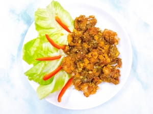 Thực đơn hàng ngày: Ếch rang trứng muối