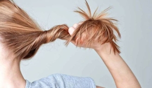 Mẹo khắc phục tình trạng tóc chẻ ngọn đón Tết