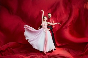 Diễn viên Quỳnh Nga giành Quán quân Bước nhảy hoàn vũ