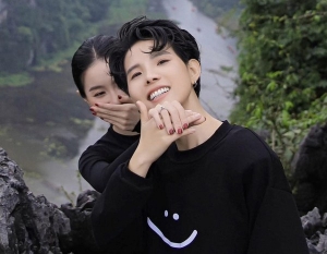 Vũ Cát Tường cầu hôn bạn gái sau 5 năm bên nhau