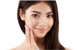 Mùa Xuân và các giải pháp khắc phục đơn giản 3 vấn đề da phổ biến nhất