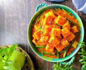 Thực đơn hàng ngày: Kim chi su hào