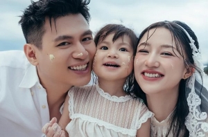 Nữ diễn viên Salim tung bộ ảnh cưới lãng mạn có con gái góp mặt