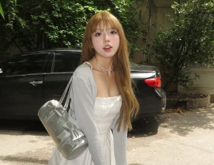 Nhiều bạn trẻ ưa thích túi bowling